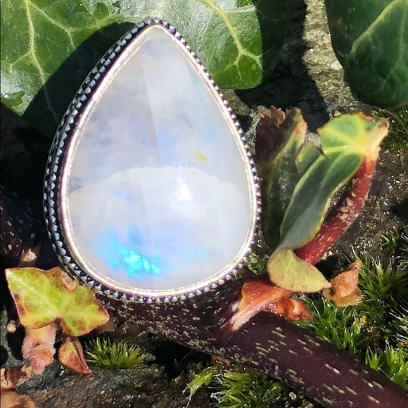 SOLD Moonstone Ring - Picture 3 of 8